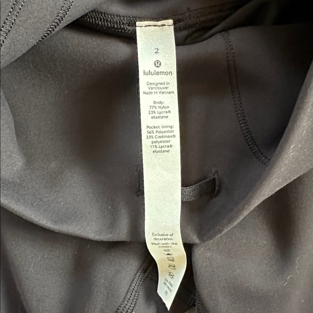 NWT Lululemon Wunder Train HR Crop 21”- Size 2 - Picture 3 of 4